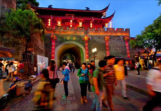90、鼓楼风采（吴汝华13588729075）