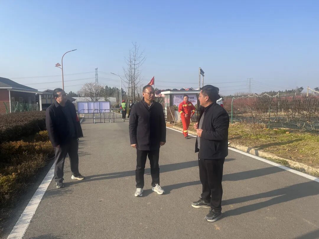 刘决兵督导调研森林防灭火工作